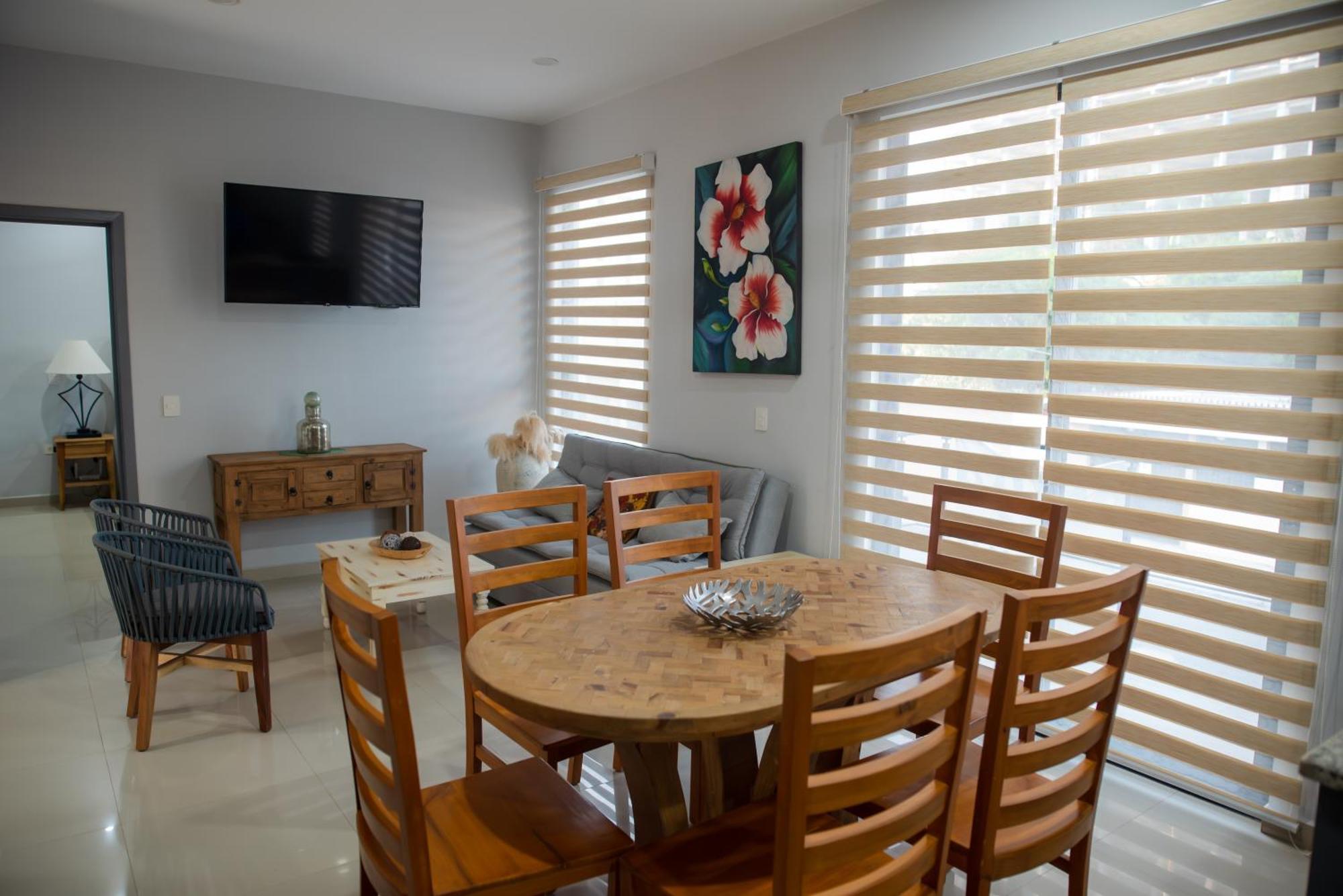 2Br/2Ba Condo 1 Block To Ocean! - Unit 3 ماساتلان المظهر الخارجي الصورة