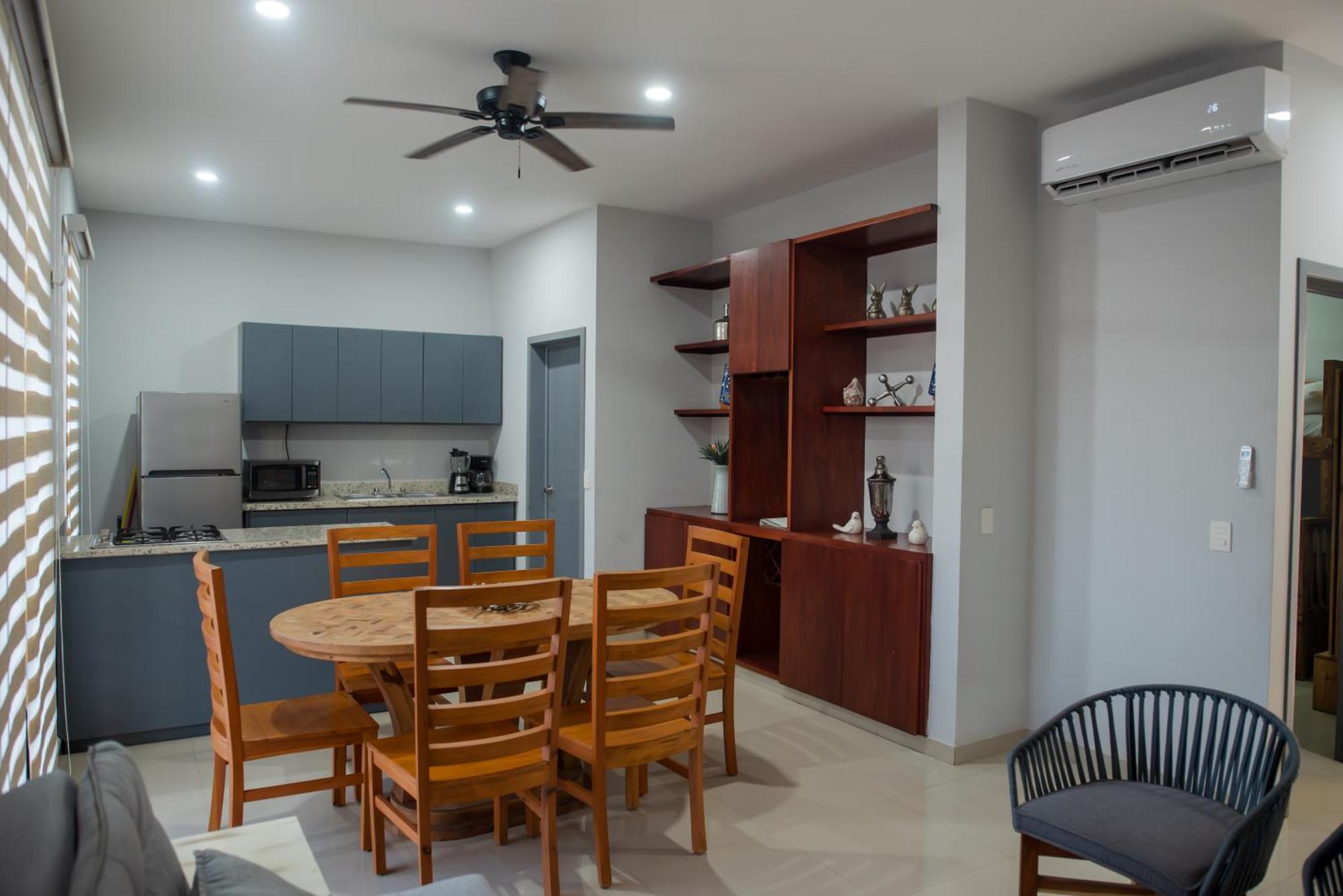 2Br/2Ba Condo 1 Block To Ocean! - Unit 3 ماساتلان المظهر الخارجي الصورة