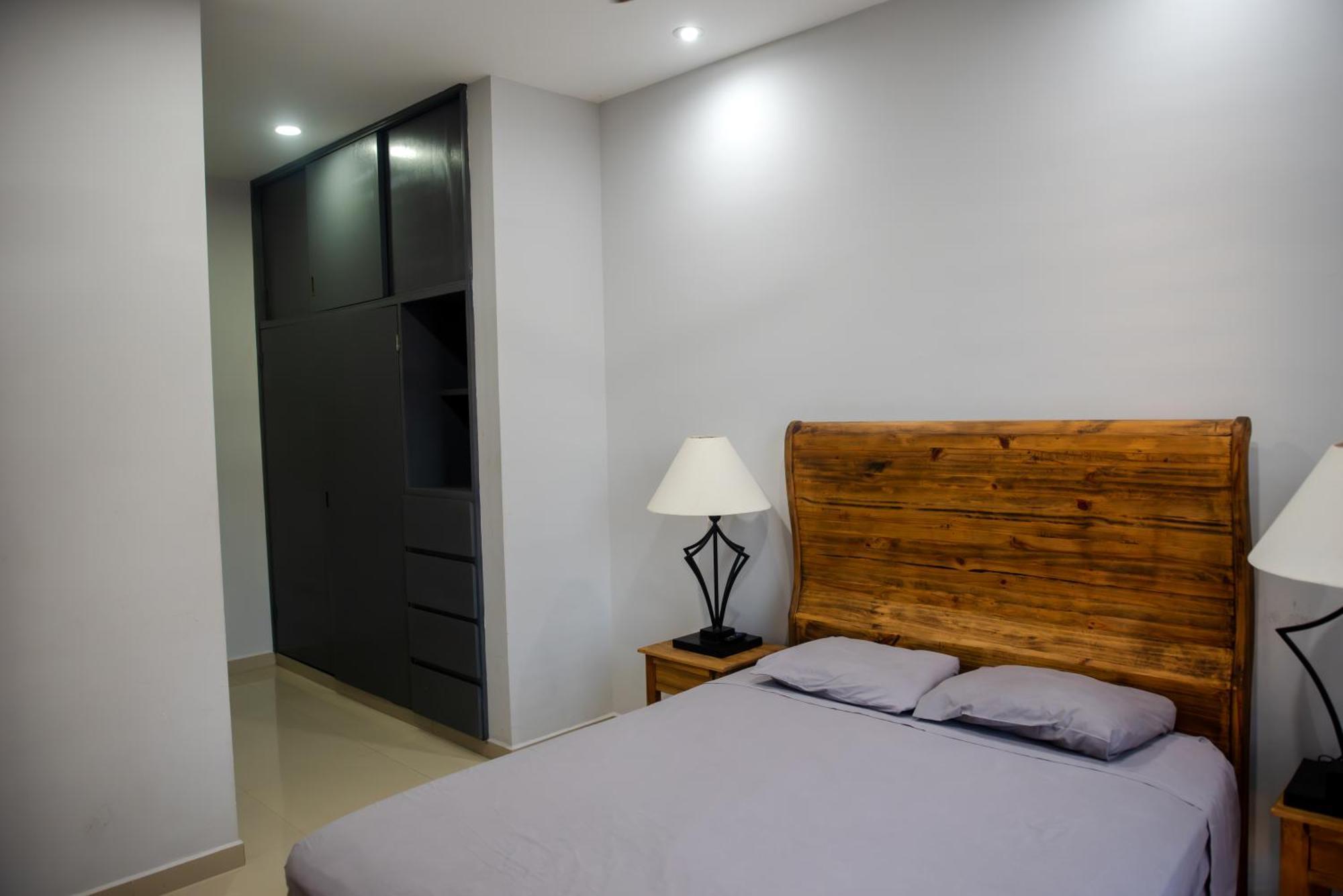 2Br/2Ba Condo 1 Block To Ocean! - Unit 3 ماساتلان المظهر الخارجي الصورة