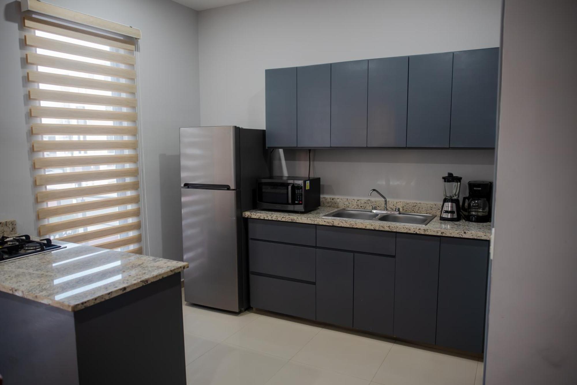 2Br/2Ba Condo 1 Block To Ocean! - Unit 3 ماساتلان المظهر الخارجي الصورة
